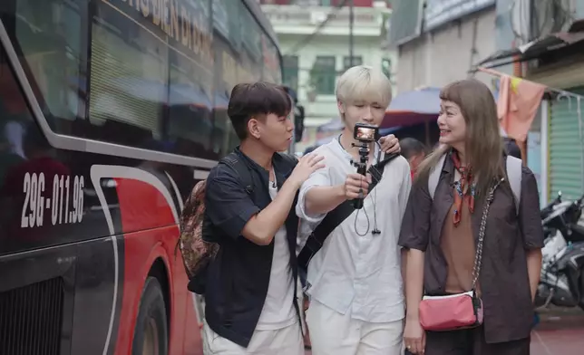 夜班巴士設備齊全，並提供Wi-Fi上網。