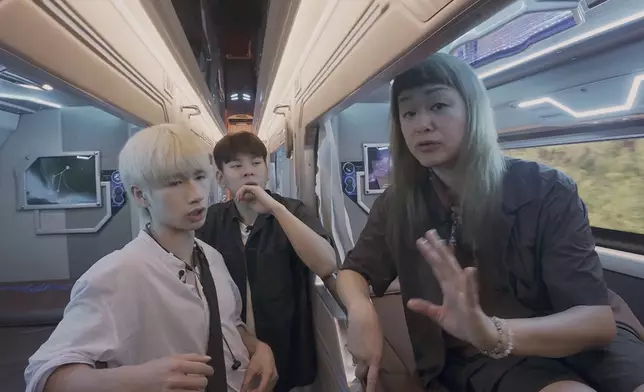 夜班巴士設備齊全，並提供Wi-Fi上網。