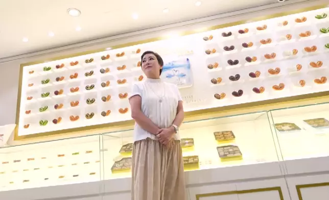 黎芷珊拜訪前港姐謝寧主理的曲奇四重奏。