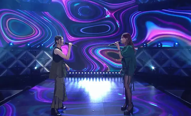 周智敏Emily、黃妍Cath《一》