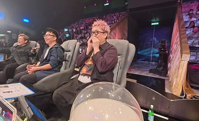 全場更齊齊為Ophelia打氣大叫：「你好靚！」