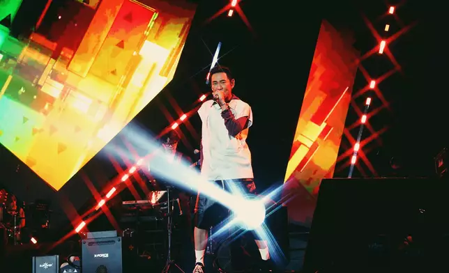 杜德偉日前趁着中秋節假期現身福建出席「2025亞太音樂節」。