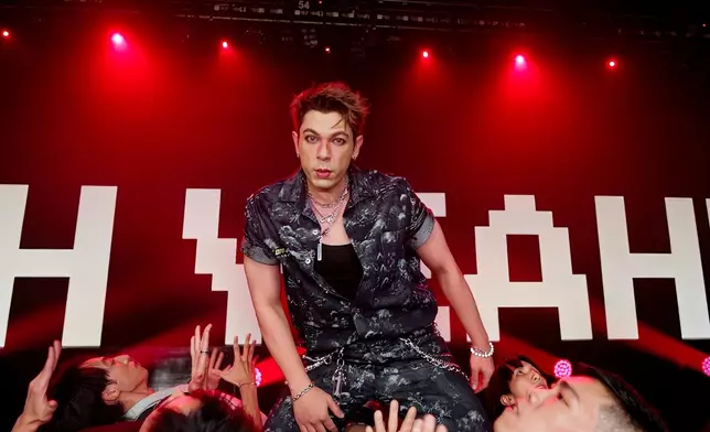 古淖文粉絲傾情策劃了一系列遍及全港的生日應援活動。