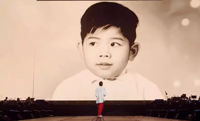 城城的成長歷程特效片段。