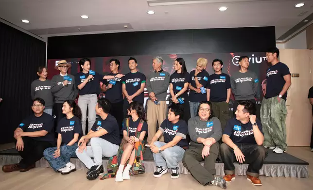 演員們大玩小遊戲細數「秦官罪狀」。