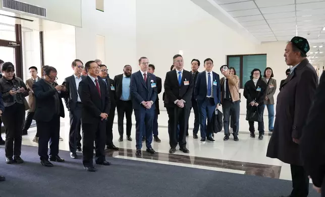 巴士的報記者攝