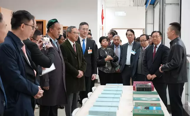 巴士的報記者攝