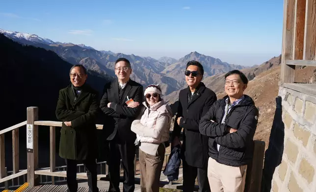 巴士的報記者攝