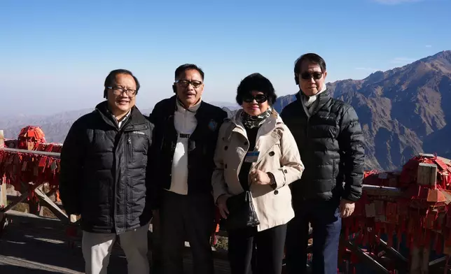 巴士的報記者攝