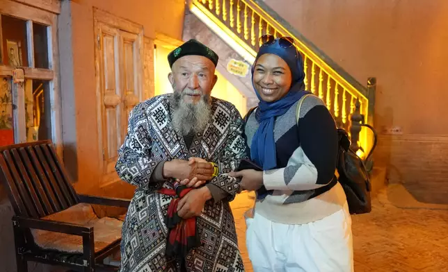 巴士的報記者攝