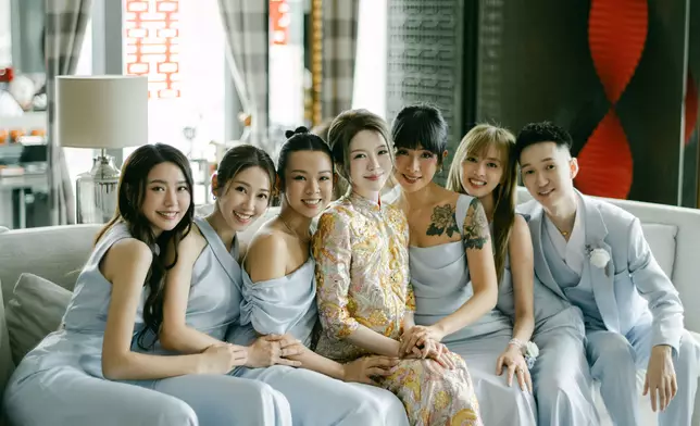 新娘子與姊妹團