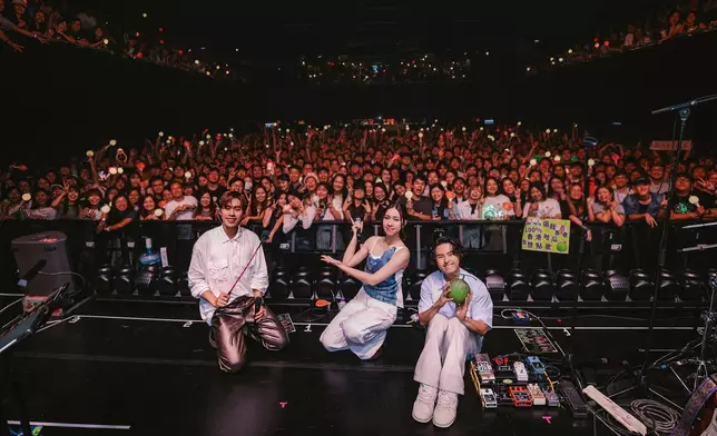 告五人香港連兩夜開唱，寫下開館首演紀錄。（相信音樂提供）