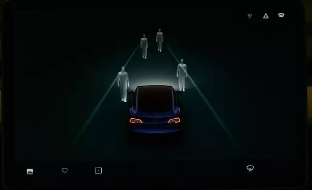 四野無人汽車顯示屏卻有不同顯示。