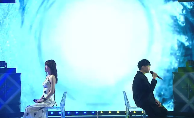 蘇永康組的Jenny演出前連日發燒，她感激阿公貼心照料。