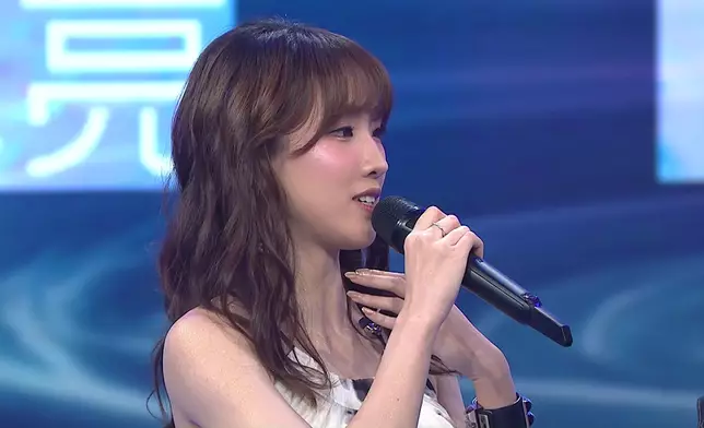 蘇永康組的Jenny演出前連日發燒，她感激阿公貼心照料。