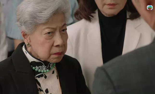 羅蘭姐三個字已成功震懾觀眾。