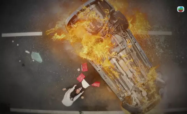 第一集嘅資訊量極豐富，令唔少網民覺得極有追看性。