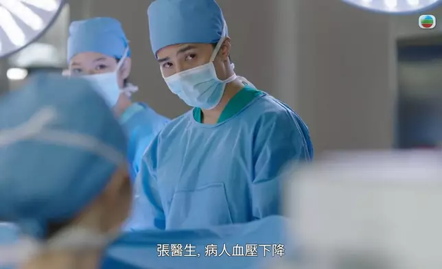 黃庭鋒首次做換肝手術主刀醫生仍非常淡定，最終同宣萱合作順利完成手術。