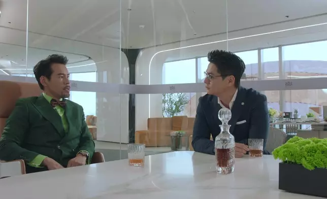 方氏陷入重大危機，羅子溢同徐榮就好開心咁食花生同搞破壞，動機不良。