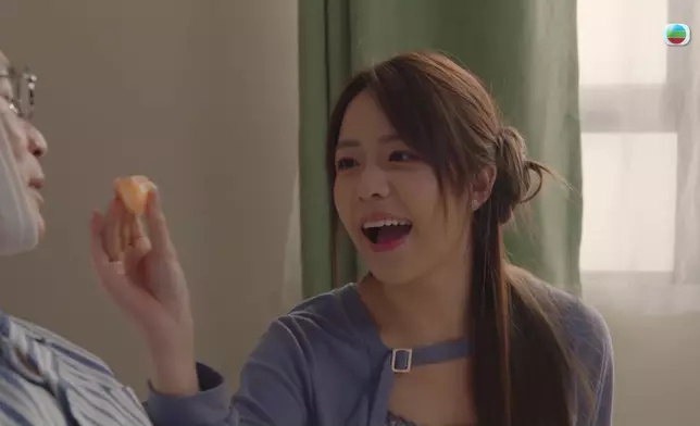 好可愛呢個女真係。