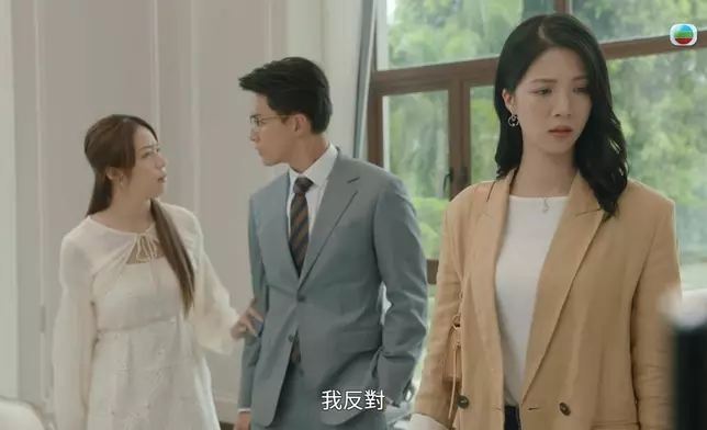 芷茵唔單止乖、仲好正義，同好為屋企著想。