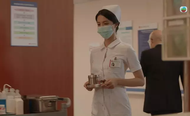 估唔到呢個咁短嘅護士Look場口，都成功引起到網民嘅注意。