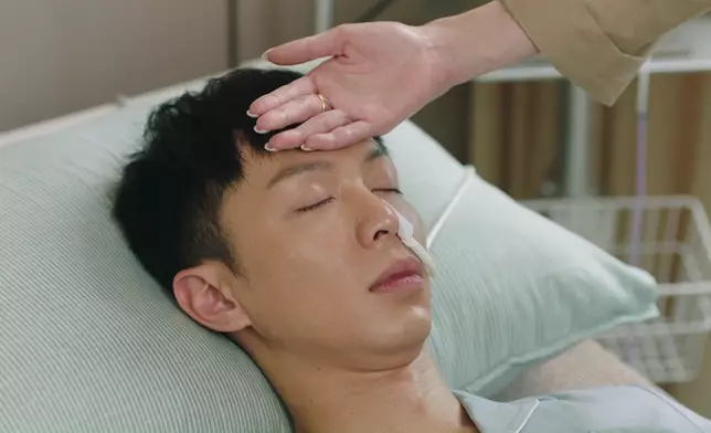 Kyle在劇中幾乎全程躺在床上。