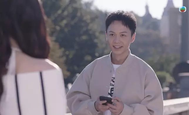 Kyle有份隨劇組遠赴布拉格拍攝外景。