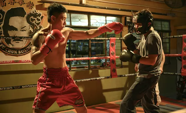 朱栢康張繼聰對打