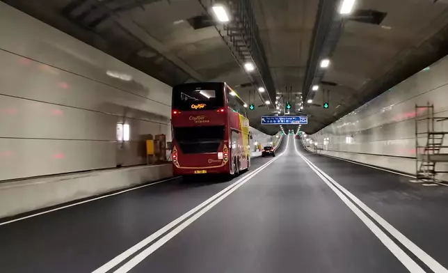 中九龍繞道巴士試車。運輸及物流局圖片