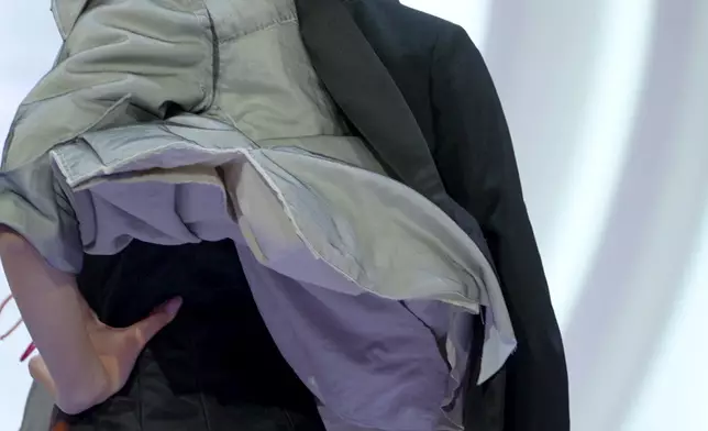 「風雨中的歸家者In the storm for Love」鍾梓浩/莊子璇