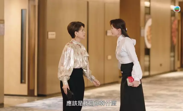 早前麗雪已經反擊過媽咪，令不少網民刮目相看。