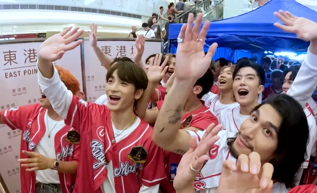 參賽者出席商場活動情況。