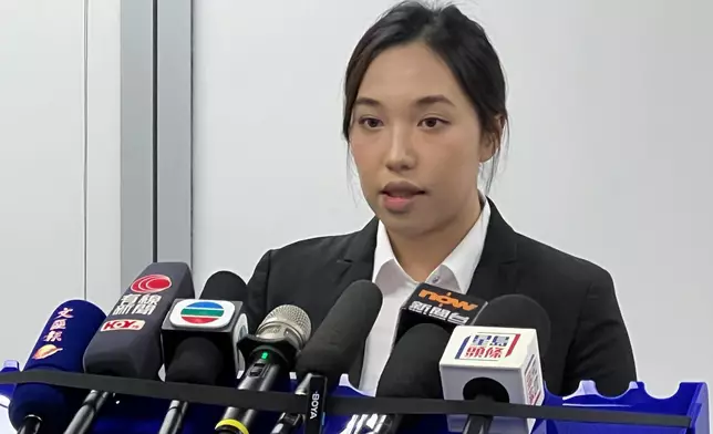 警方展開 「烽火」行動打擊非法賣淫活動，拘30人 。