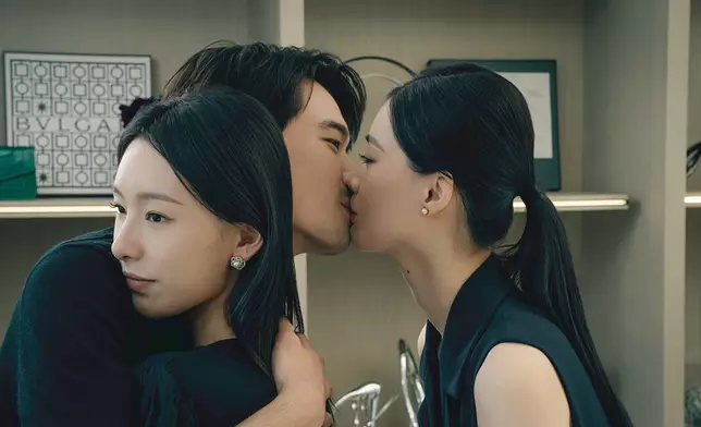 女主角白旭含跟丈夫及小三鬥智鬥力。