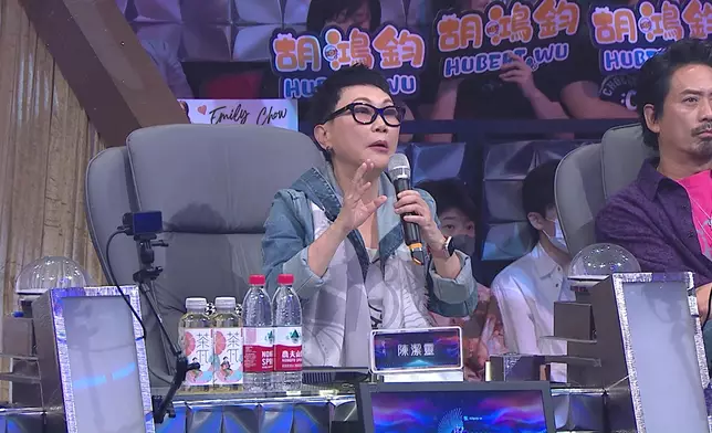 陳潔靈大讚Ziva「全All in」。