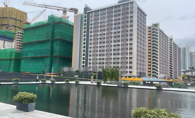 原來群組亦有其它網民出帖貼相，指似徒置區。FB圖片