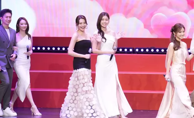 巴士的報記者攝