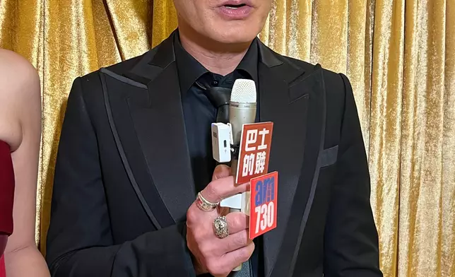 巴士的報記者攝