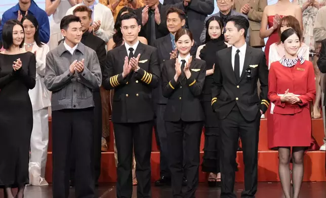 巴士的報記者攝