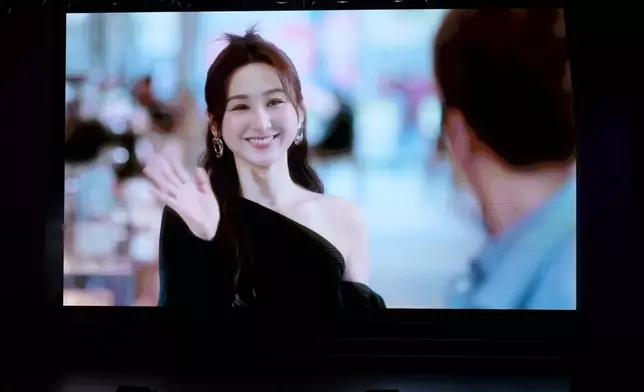 巴士的報記者攝