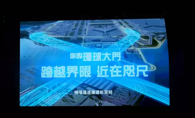 巴士的報記者攝