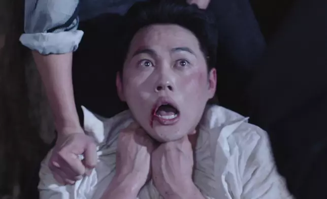 當年金榮原先只打算恐嚇定國，豈料定國失足滾下小山坡，頭撞硬石而死。