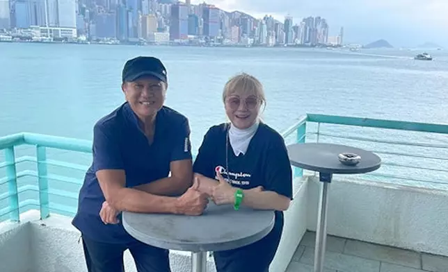 不時與圈中好友聚會