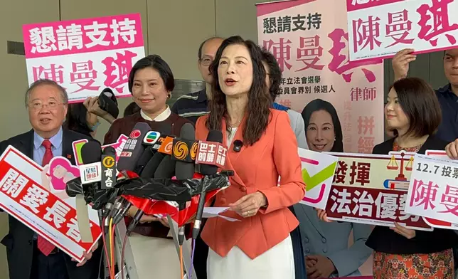 陳曼琪報名。巴士的報記者攝