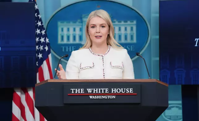 美國白宮發言人萊維特公布特朗普亞洲行程。AP圖片