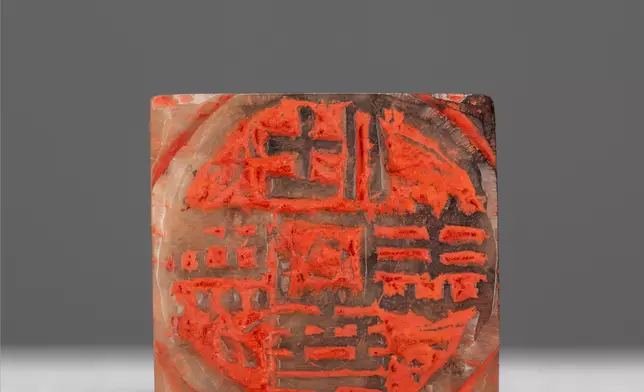 香港藝術館獲香港著名書法家翟仕堯家人捐贈93組藏品 政府新聞處圖片