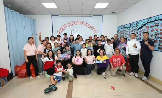 11個團體的義工領袖在星星家園互助中心大合照