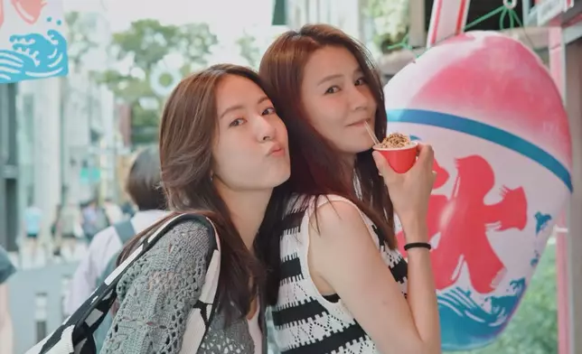 黃翠如近日飛到日本找正在當地旅行的好姊妹唐詩詠。