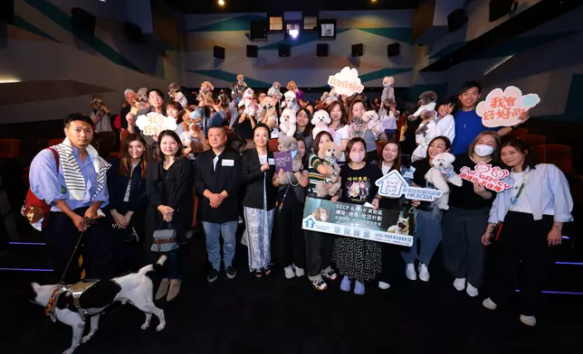 溫情寵物電影《我會好好的》舉行全港最大型寵物首映禮，數百寵物貓狗齊入場觀賞。